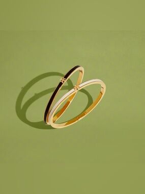 Tory Burch ICON THIN ENAMEL BRACELET $140 MSRP (MAKE YOUR BEST OFFER)